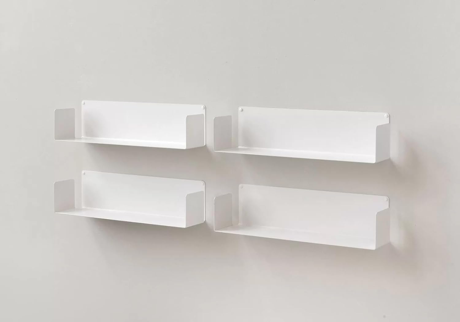 TEEbooks - 4 Mensole da Parete per Libri 60 cm | Design Invisibile  Minimalista | Libreria da parete | Made in Italy | Colore Bianco | Acciaio di Qualità | Facile da installare